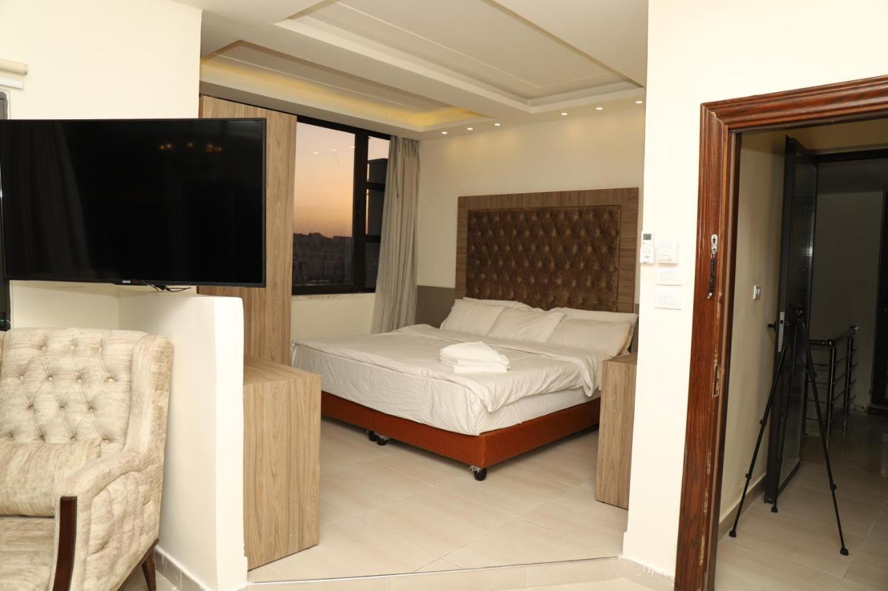 อัลคีมาห์ เซอร์วิส อพาร์ทเมนท์ Hotel อัมมาน ภายนอก รูปภาพ